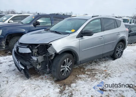 2016 Toyota Rav4 Le z USA, uszkodzony, nr VIN 2T3ZFREV0GW243490
